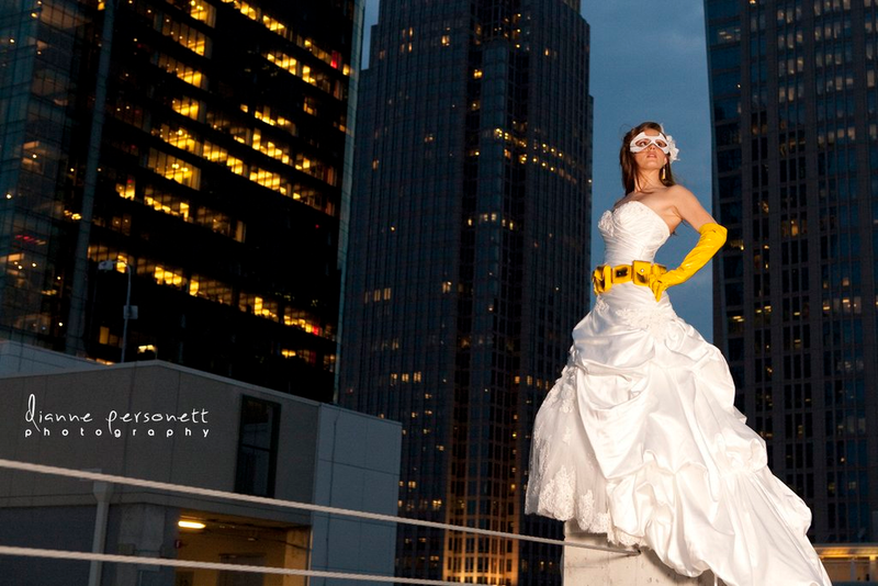 Illustration for article titled Batgirl and Nightwing's Wedding Shames All Other Geek Weddings